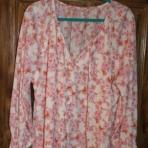 Pretty pink flowered button down blouse